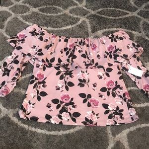 Over the shoulder purple flower top!🌸